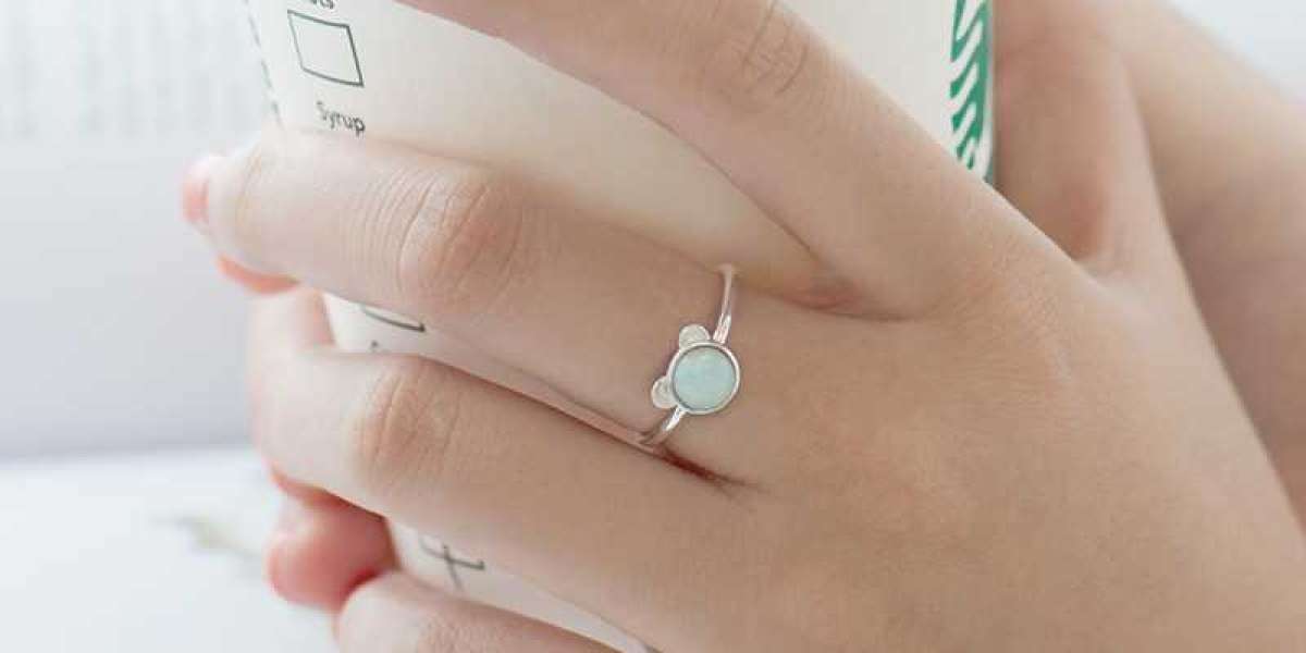 Couple Promise Rings Need Not Be Expensive